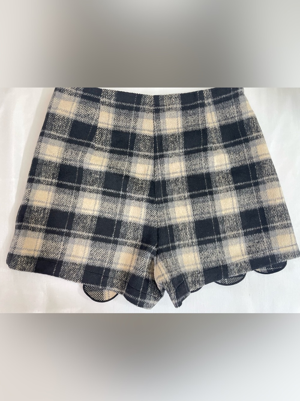 Commense Women’s Checkered Scallop Trim Skirt/skort black/grey/cream Size M - Picture 10 of 16